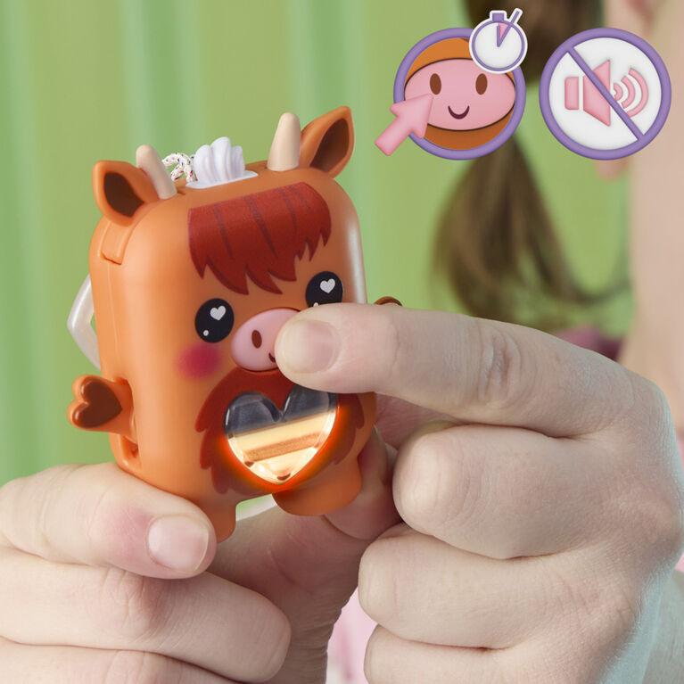Hasbro Nano-mals Cowbert le boeuf Highland, compagnon électronique
