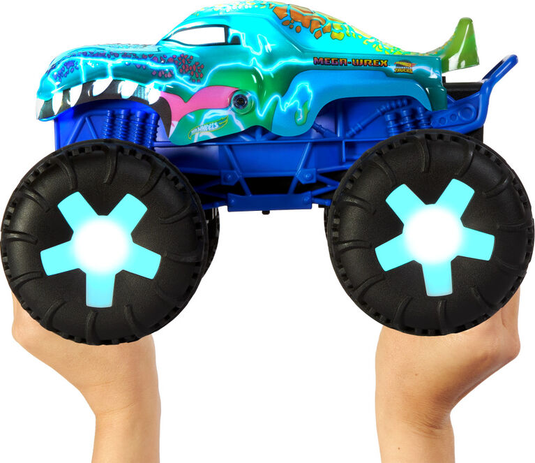 HOT WHEELS Monster Trucks 1:15 Scale HW MEGA-WREX ALIVE RC Vehicle