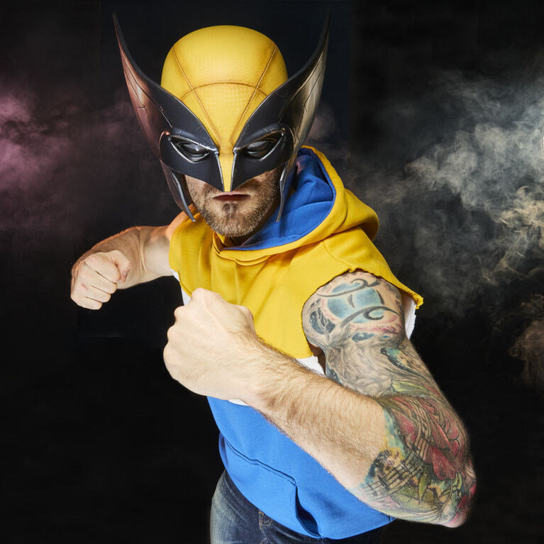 Marvel Legends Series Wolverine Premium Roleplay Mask Marvel Legends Series Wolverine Premium Roleplay Mask