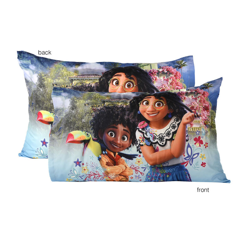 Disney Encanto 2-Piece Toddler Bedding Set including Comforter and Pillowcase