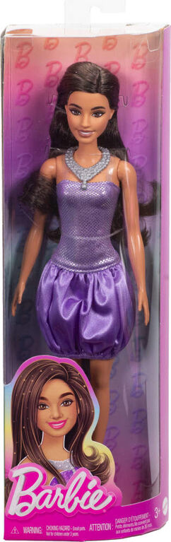 Barbie Fashionistas Poupée 234, cheveux bruns, robe pailletée