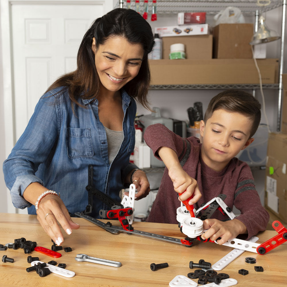 meccano 150 piece bucket