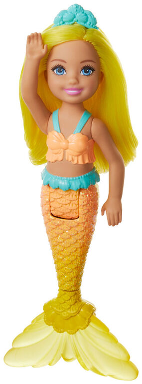 Poupée ​Chelsea Sirène Barbie Dreamtopia, 16,5 cm (6,5 po) avec queue et cheveux jaunes
