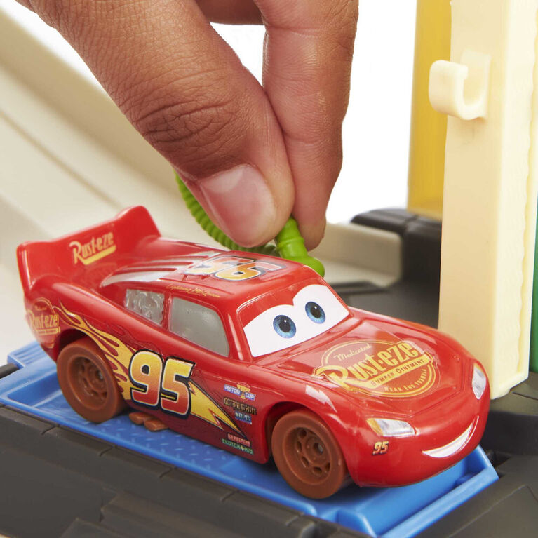 Disney Pixar Cars Race and Go Playset