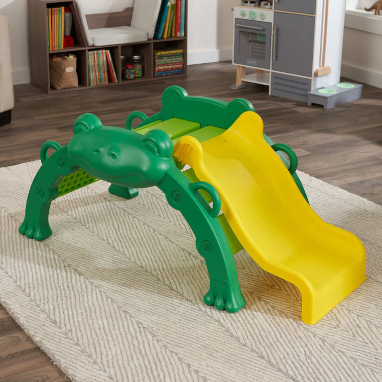 KidKraft Hop N Slide Frog Climber