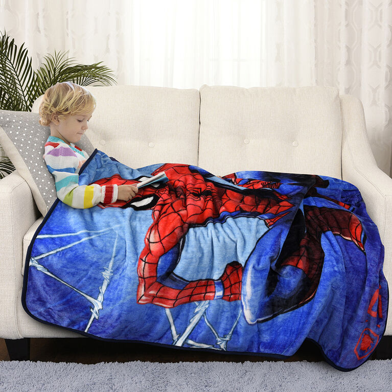 Spider-Man Kids Fleece Throw Blanket (50x60")
