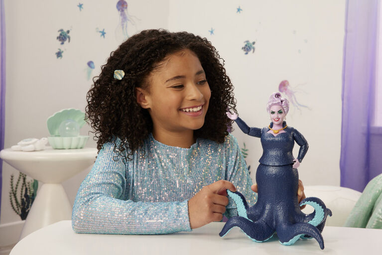 Disney-Poupée La Petite Sirène Ursula, avec accessoire