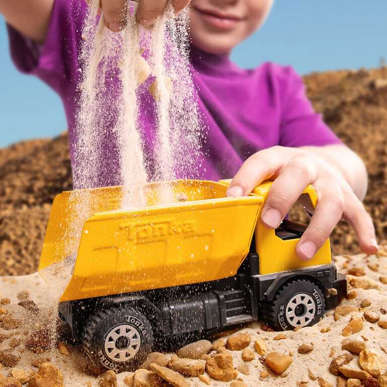 Tonka - Steel Classics Giga Dump Truck
