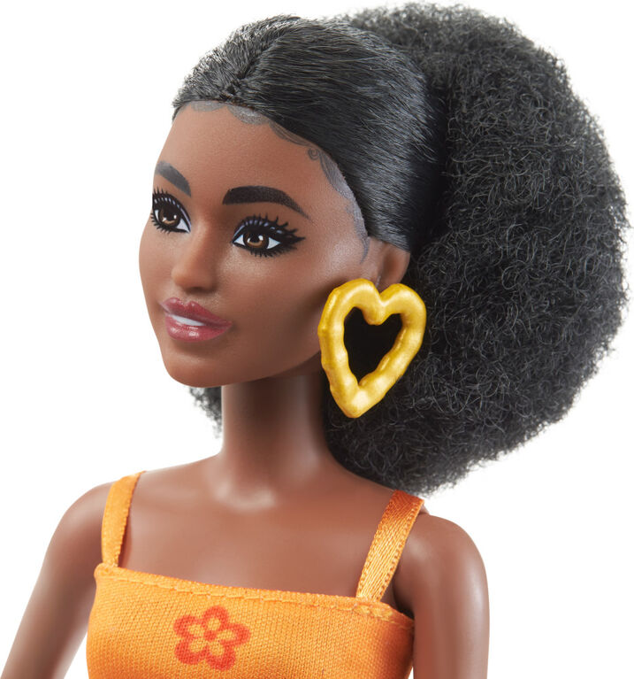 Barbie Doll, Curly Black Hair and Petite Body, Barbie Fashionistas