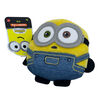 Les Minions - Serre et chante - Bob