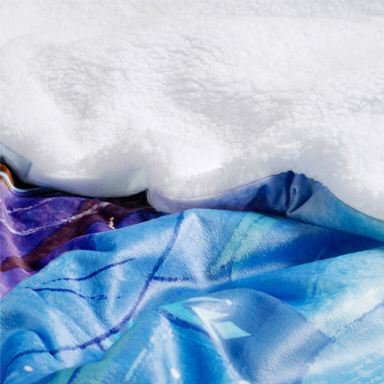 Disney Frozen Sherpa Throw Blanket, 50 x 60 inches