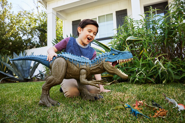 Jurassic World Super Colossal Allosaurus