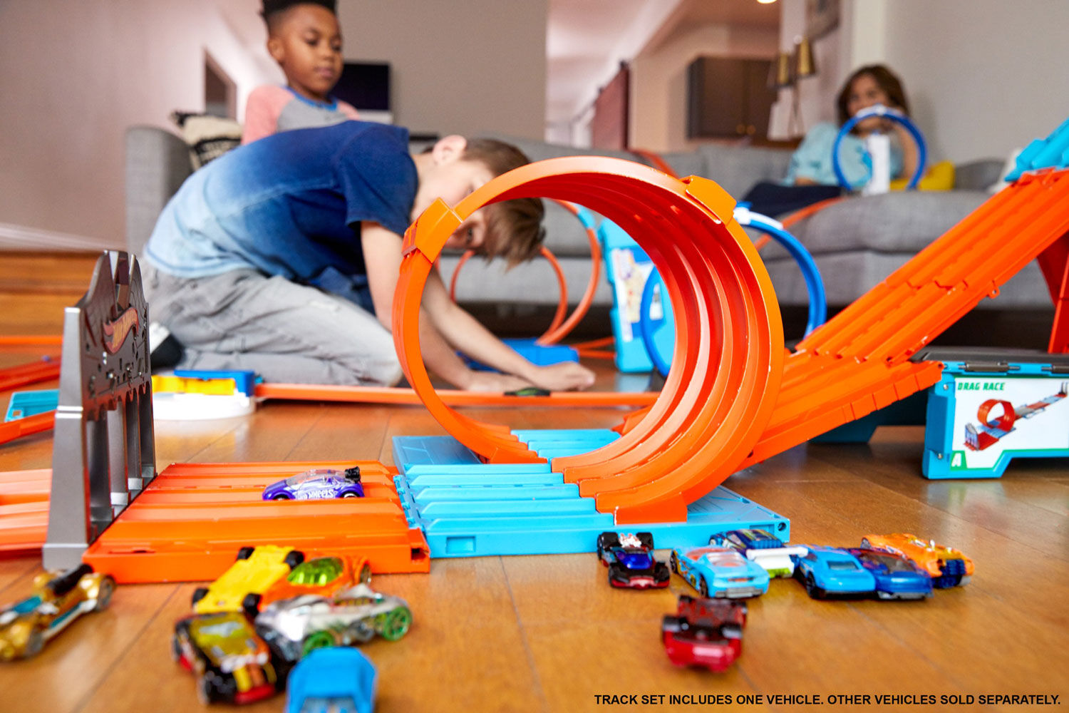 hot wheels race crate track set