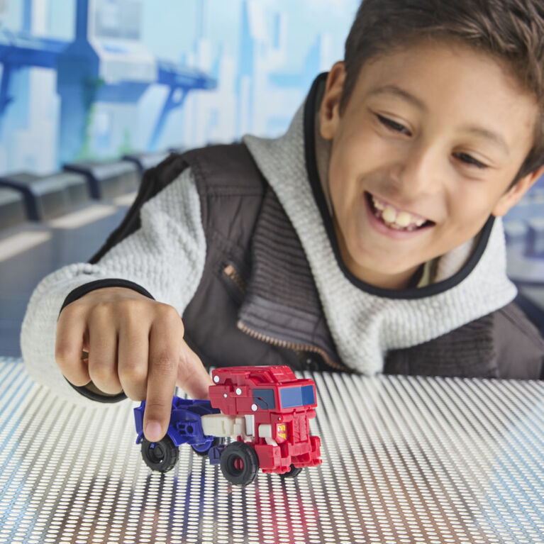 Transformers CYBERWORLD Cyber Changers Optimus Prime Action Figure