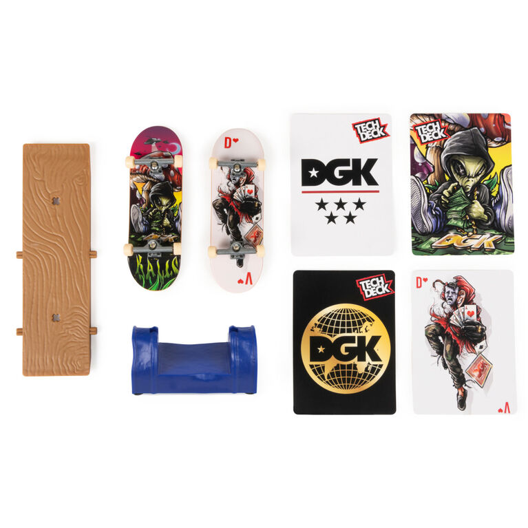 Tech Deck, DGK Skateboards Versus Series, Collectible Fingerboard 2-Pack and Obstacle Set