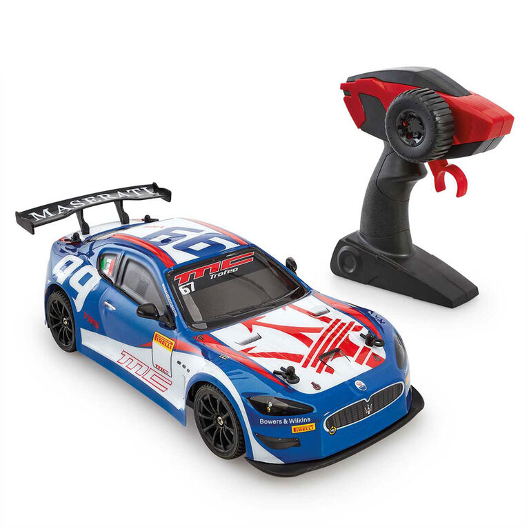 Ma première voiture de course téléguidée - Notre exclusivité