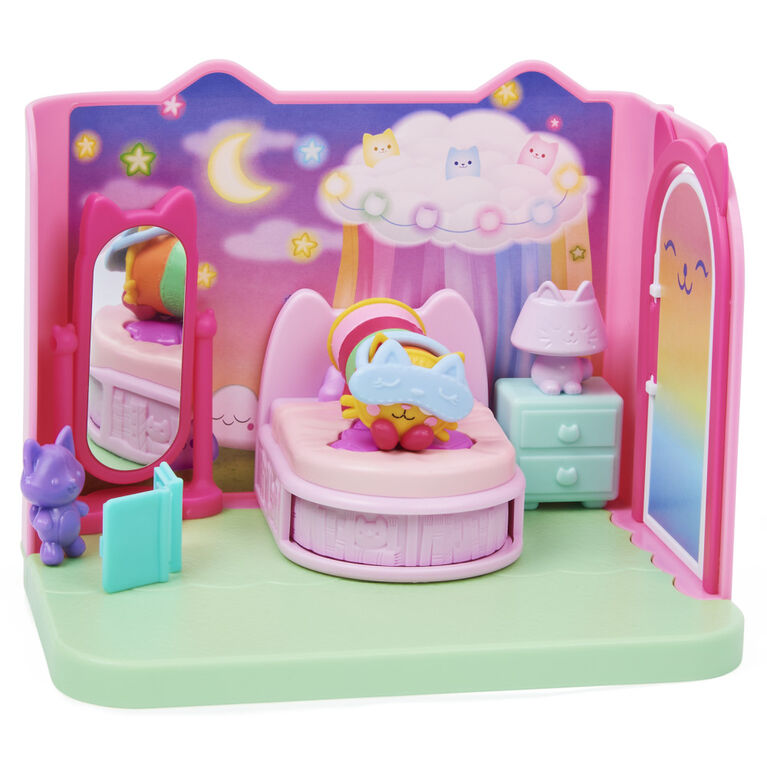 DreamWorks Gabby's Dollhouse, Sweet Dreams Bedroom with Pillow Cat Figure and 3 Accessories, 3 Furniture and 2 Deliveries