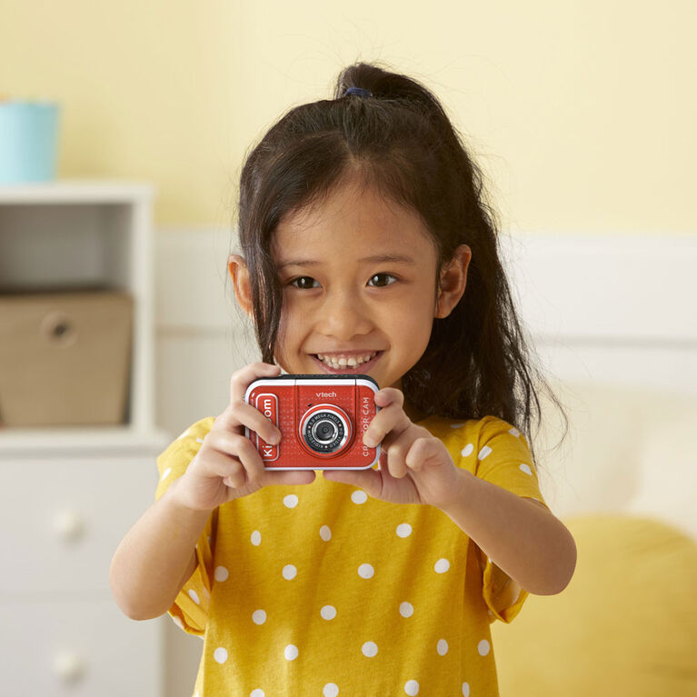VTech KidiZoom Creator Cam - High-Definition Kids' Camera for Photos and Videos, Included Green Screen, Flip-Out Selfie Camera, Selfie Stick/ Tripod, Auto Timer