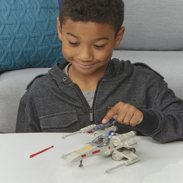 Star Wars Mission Fleet Stellar Class Luke Skywalker X-wing Fighter 2.5-Inch-Scale Figure and Vehicle