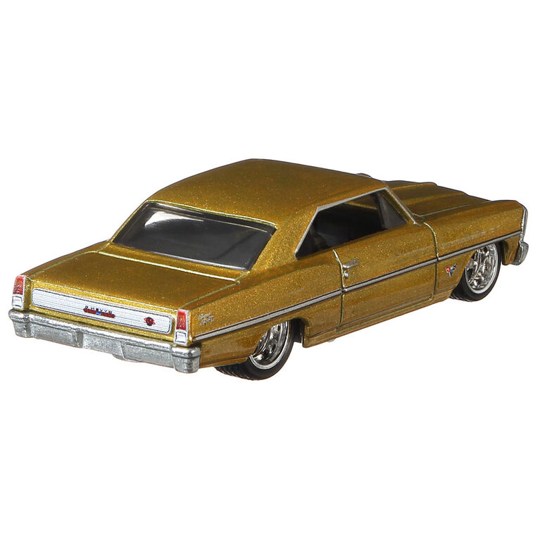 Hot Wheels '66 Chevy Nova Vehicle