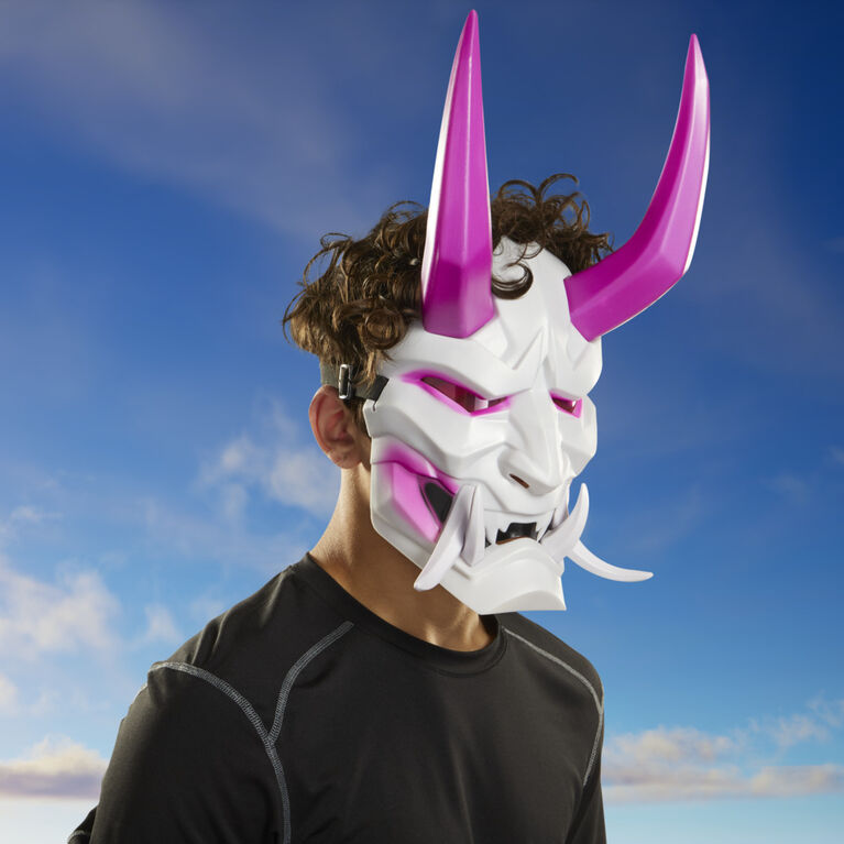 Hasbro Fortnite Victory Royale Series Fade Mask Collectible Roleplay Toy