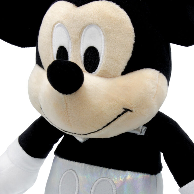 Disney - Peluche Mickey Mouse avec tenue de célébration du 100ème anniversaire de Disney - 14''
