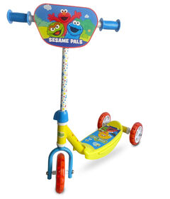 Sesame Street - 3 Wheel Scooter - R Exclusive