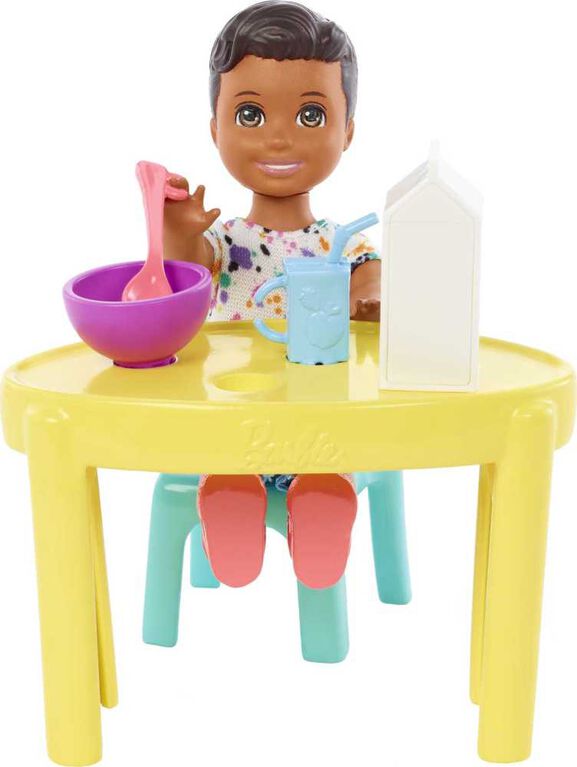 Barbie Babysitters Inc. Skipper Poupée et accessoires