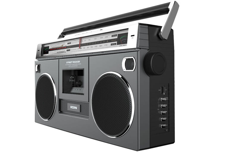 Boombox Ion Street Rocker SPR Retro Avec Platine Cassette