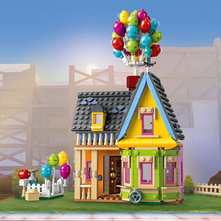 LEGO  Disney et Pixar La maison de " Là-haut " 43217 Ensemble de jeu de construction (598 pièces)