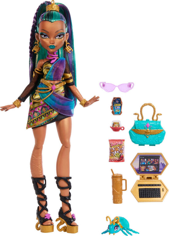 Monster High Nefera De Nile Doll with Pet Scarab Lavish and 7 Accessories like Purse and Snacks