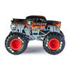 Monster Jam, Official Avenger Fire Monster Truck, Die-Cast Vehicle, Arena Favorites Series, 1:64 Scale