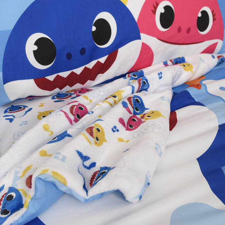 Baby Shark 3 Piece Toddler Bedding Set with Reversible Comforter, Fitted Sheet and Pillowcase by Nemcor