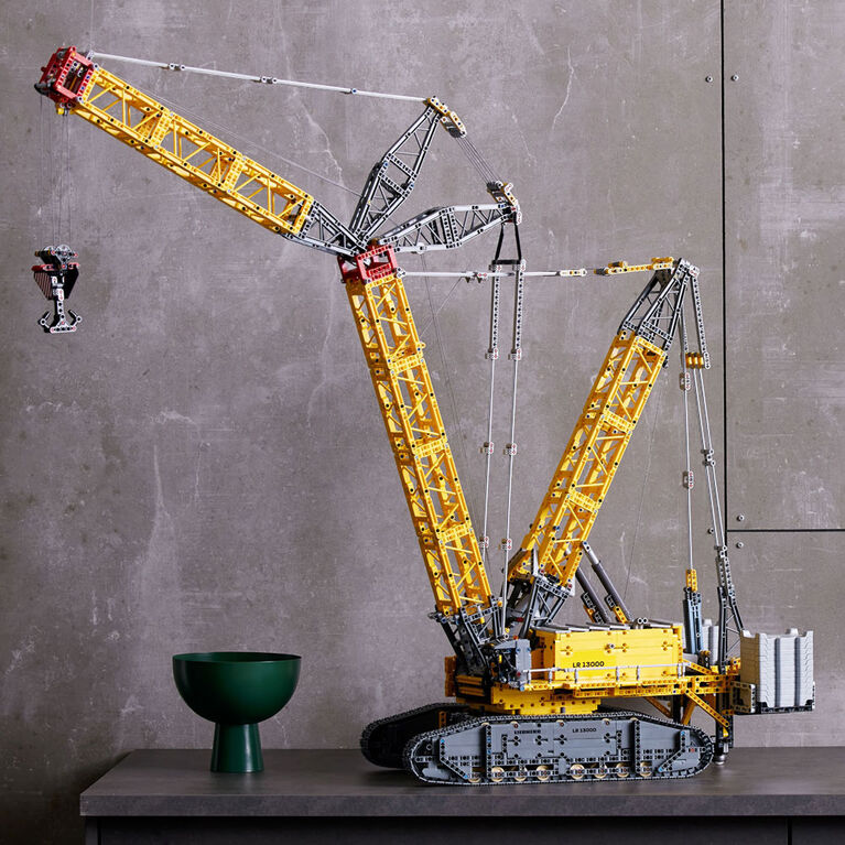 LEGO Technic Liebherr Crawler Crane LR 13000 42146 Building Kit (2,883  Pieces)