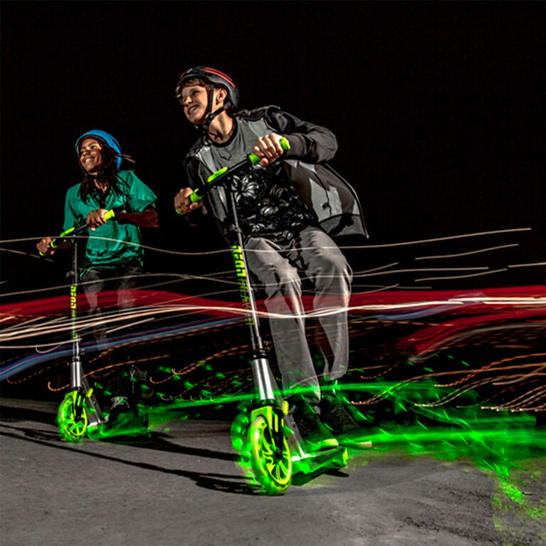 Neon Flash Kids Scooter - Green