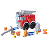 Play-Doh Wheels Fire Engine Playset with 2 Non-Toxic Modeling Compound Cans