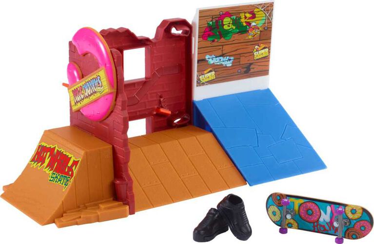 Hot Wheels Skate Donut Skatepark, Playset