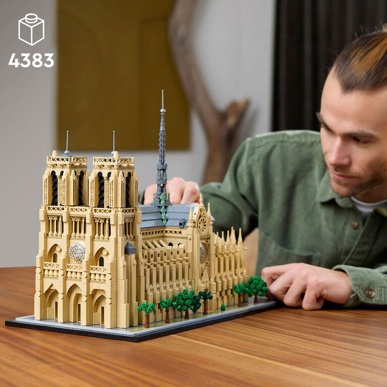 LEGO Architecture Notre-Dame de Paris Replica Build and Display Set 21061
