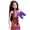 Conquête Spatiale poupée Stacie avec télescope et tablette portant un t-shirt astronaute Barbie Space Discovery - Notre exclusivité