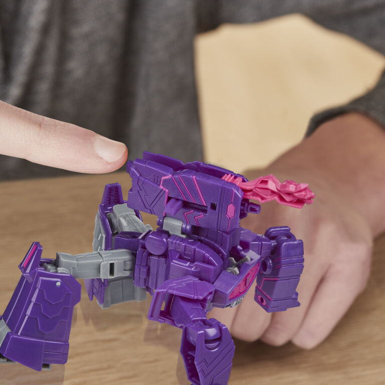 Transformers Cyberverse - Decepticon Shockwave de classe guerrier