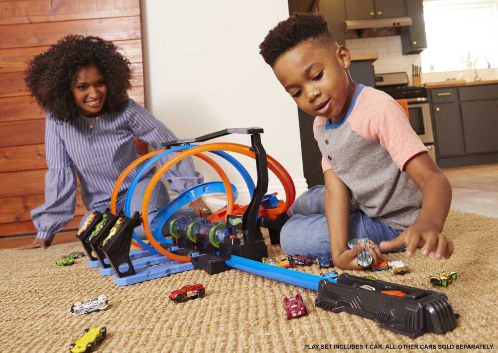 Hot wheels online roundabout track