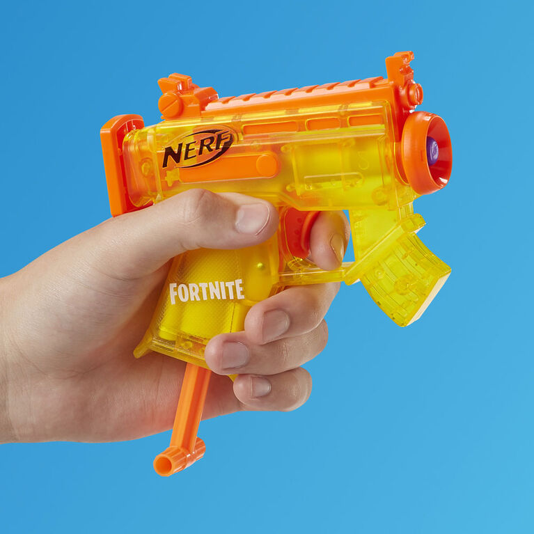 Nerf Fortnite Collection micro tempête de verglas : Inclut 6 blasters et 12 fléchettes Nerf Elite officielles