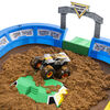 Monster Jam, Coffret Monster Dirt Arena de 60 cm avec 907 g de Monster Dirt et monster truck Monster Jam exclusif en métal moulé à l'échelle 1:64 - Édition anglaise