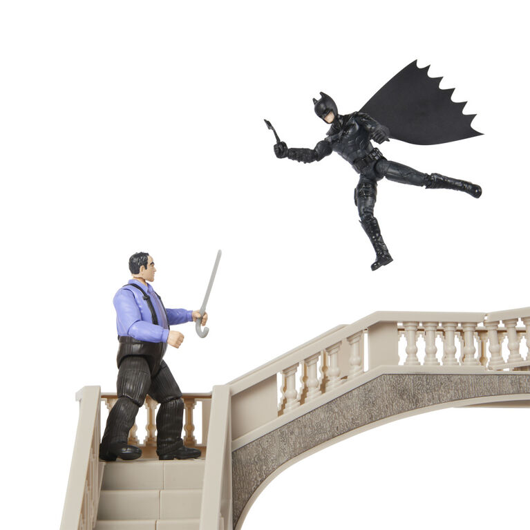 DC Comics, Batman Batcave with Exclusive Batman and Penguin Action Figures and Batcycle
