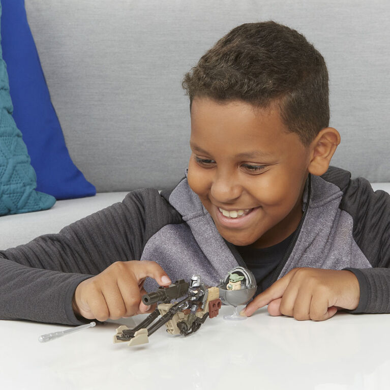 Star Wars Mission Fleet Expedition Class The Mandalorian The Child Battle for the Bounty 2.5-Inch-Scale Figures and Vehicle