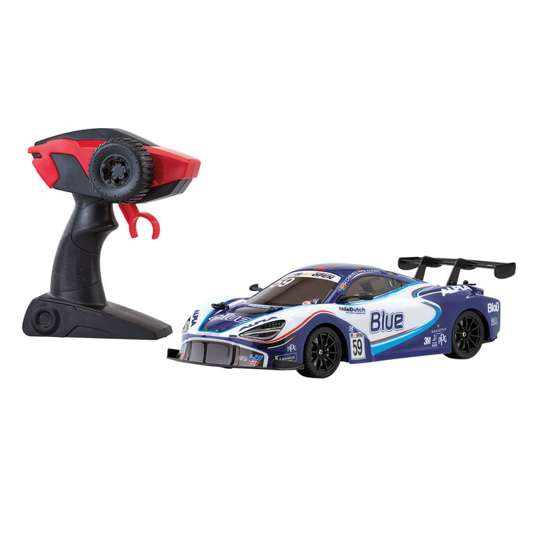 Ma première voiture de course téléguidée - Notre exclusivité