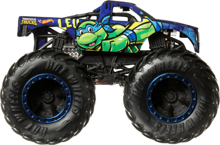 Camions Dinosaures ​Jurassic World Monster Trucks Hot Wheels, jouet à l'échelle 1:64