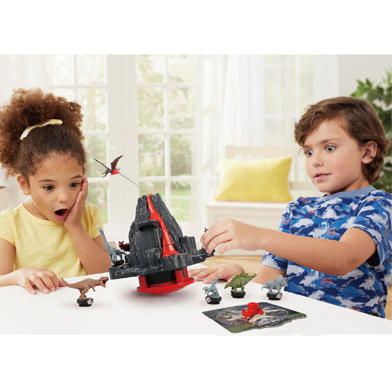 EPOCH Games Jurassic World Shaky Volcano
