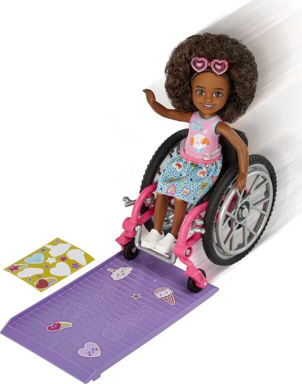 Chiot et fauteuil mobilier Barbie