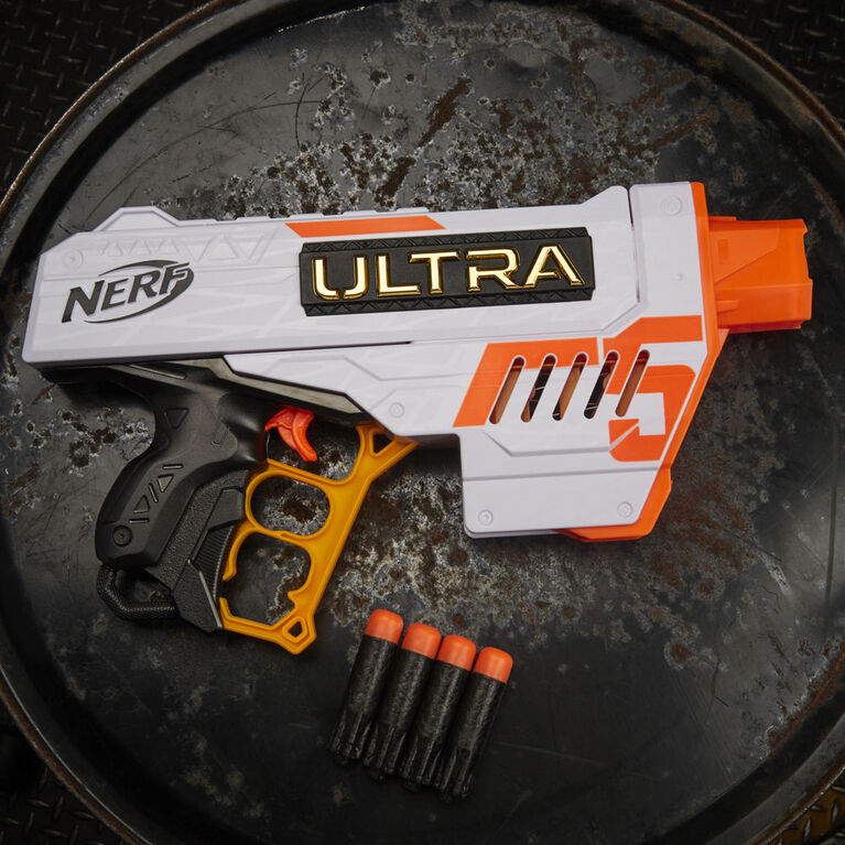 Nerf Ultra - Blaster Five, chargeur intégré 4 fléchettes, 4 fléchettes Nerf Ultra, rangement pour fléchettes, compatible uniquement avec les fléchettes Nerf Ultra